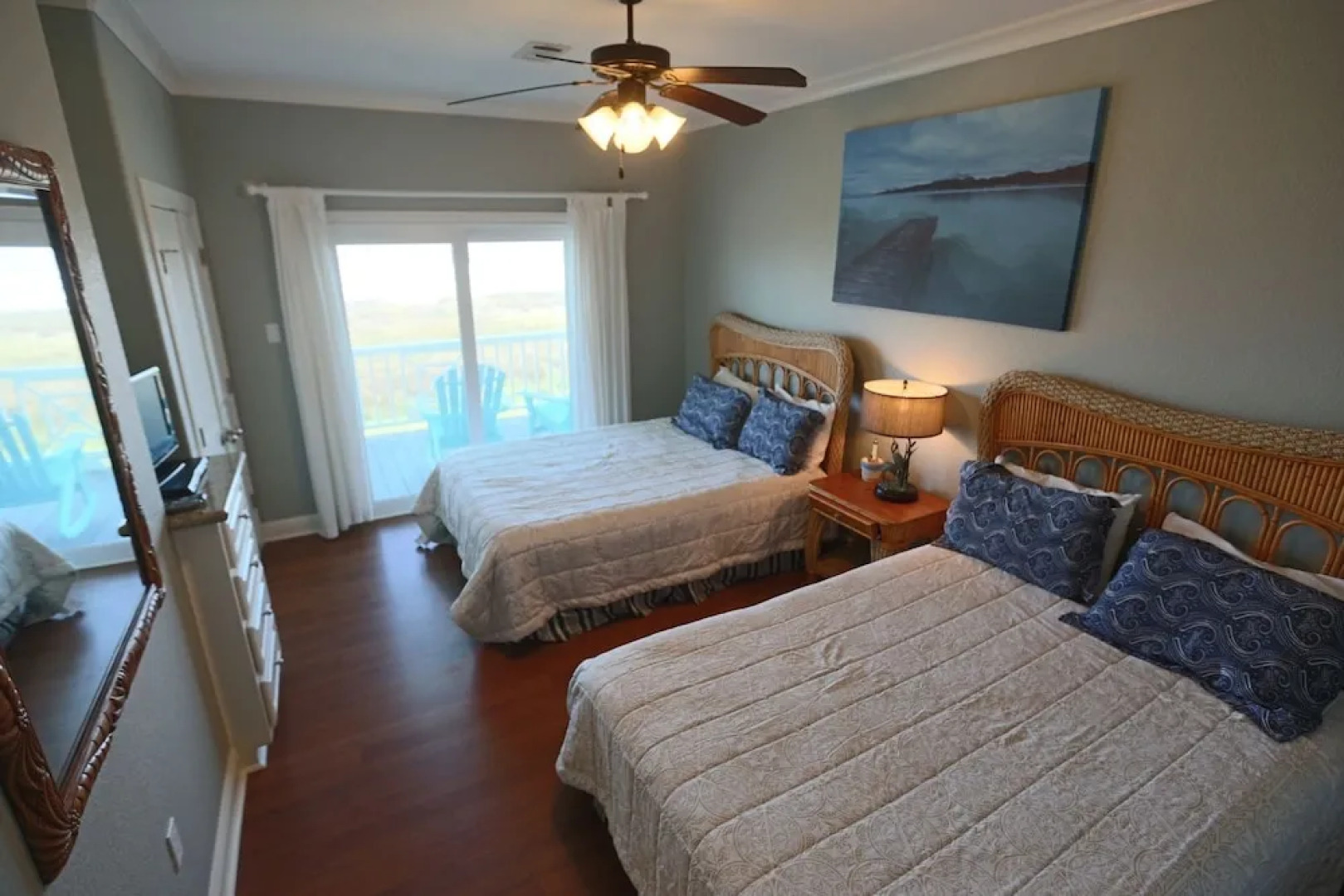 The Ritz Of Crystal Beach 6 Bedroom Home by RedAwning
