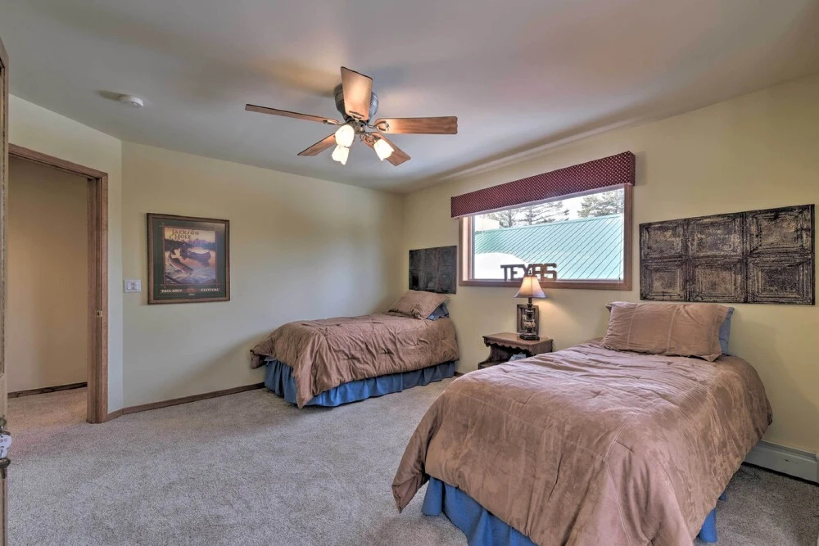 Spacious Angel Fire Cabin < 4 Miles to Resort!