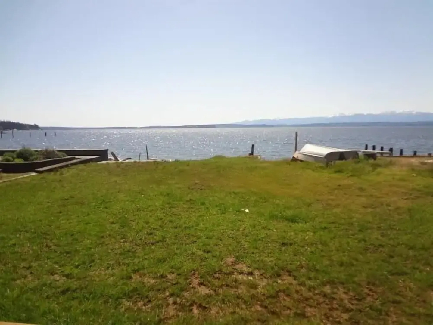 Beachfront Mutiny Bay Cabin