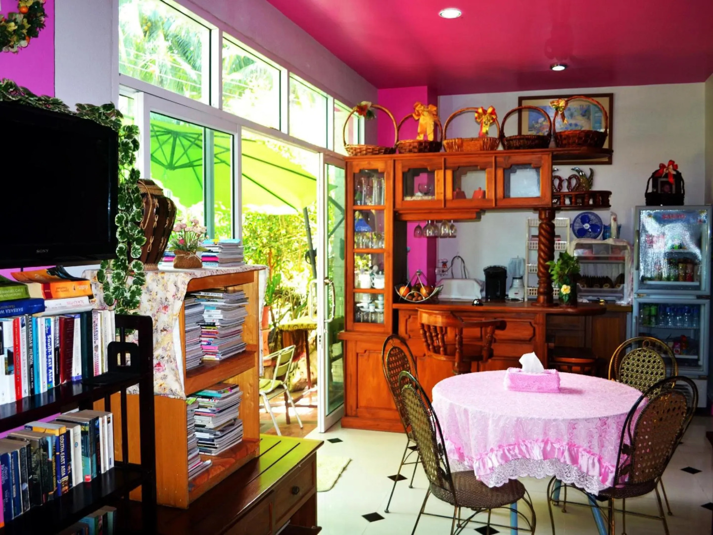 Sairougn Seaview Hotel