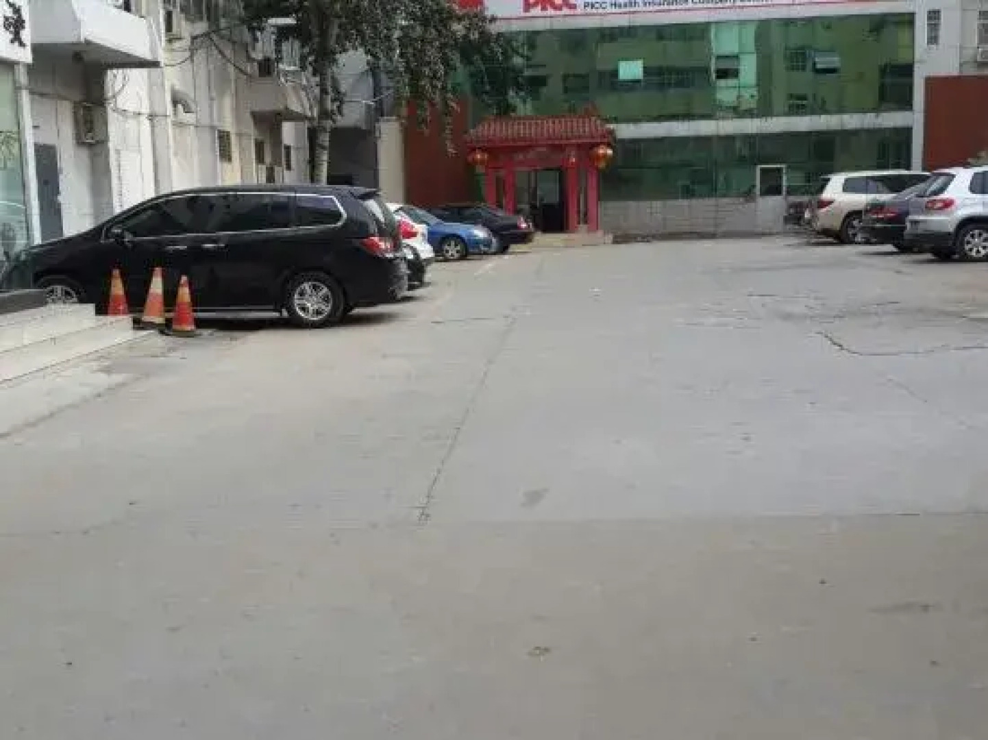 Dengfeng Business Hotel