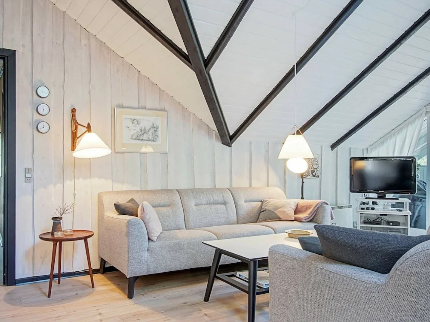 Magnificent Holiday Home in Aakirkeby near Sea