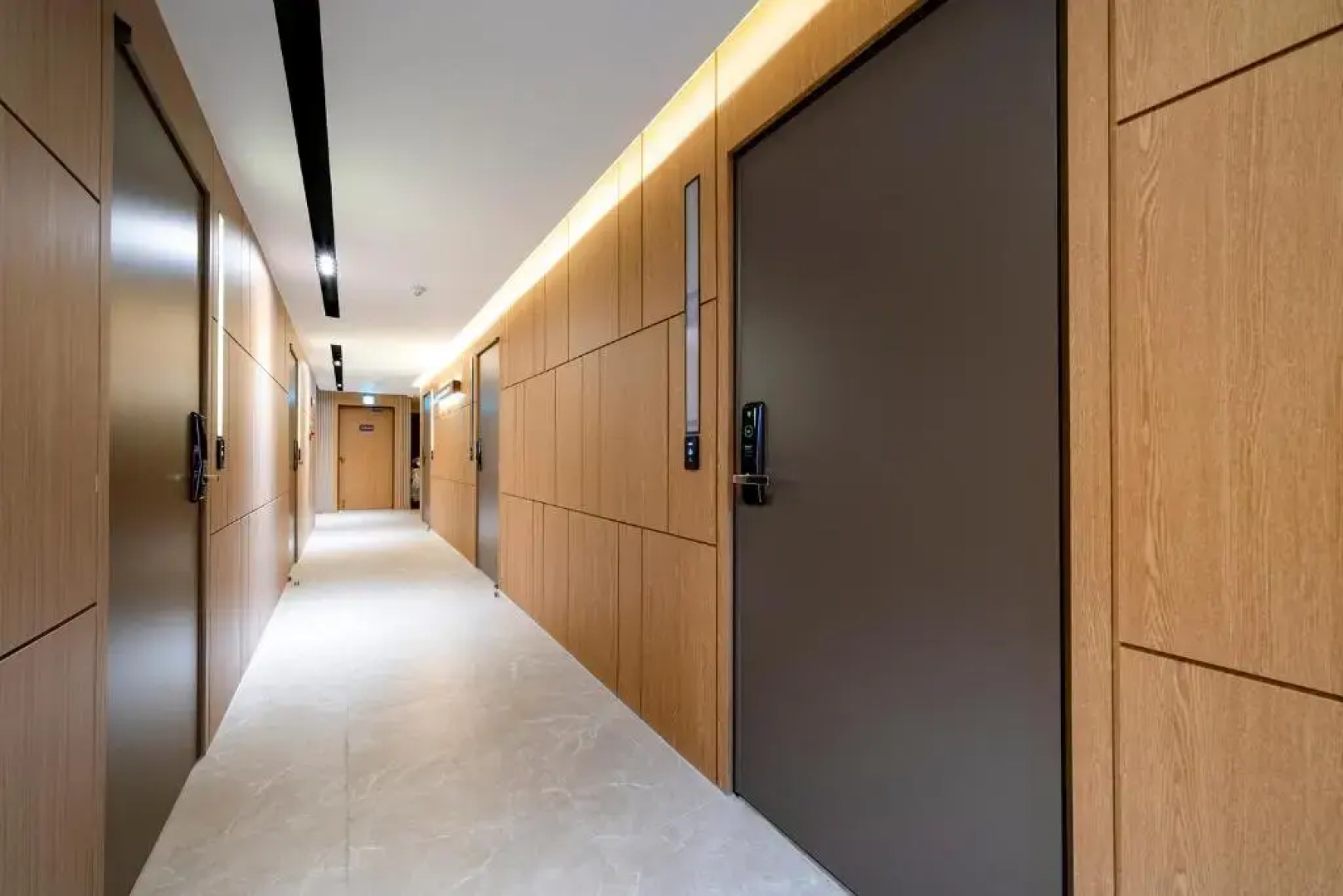 Brown Dot Hotel Chungju City Hall