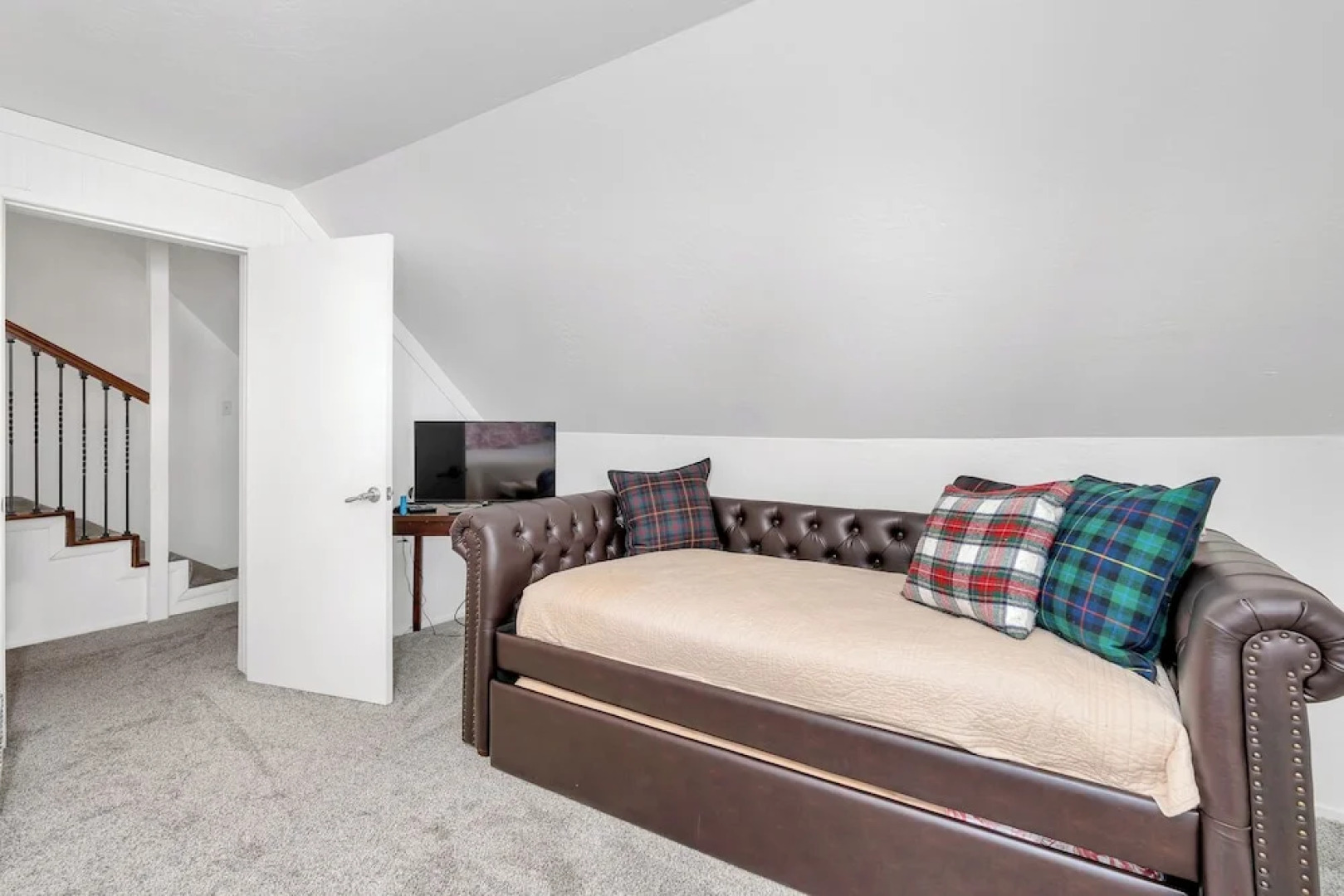 CC Cabin - Full Game Room! Wrap Around Deck!