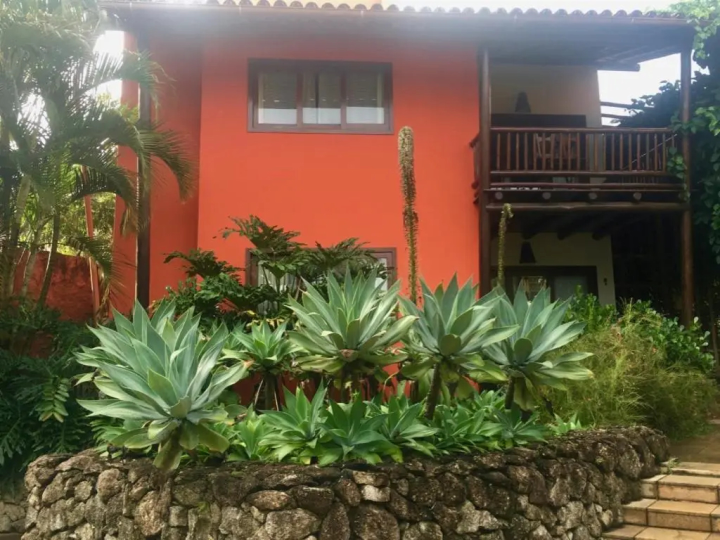 Concha Tropical Flat