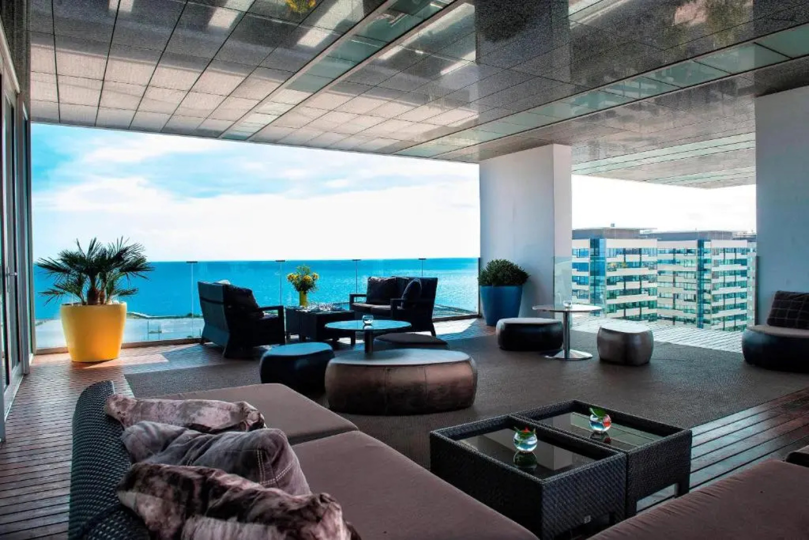 Отель Leonardo Royal Barcelona Forum