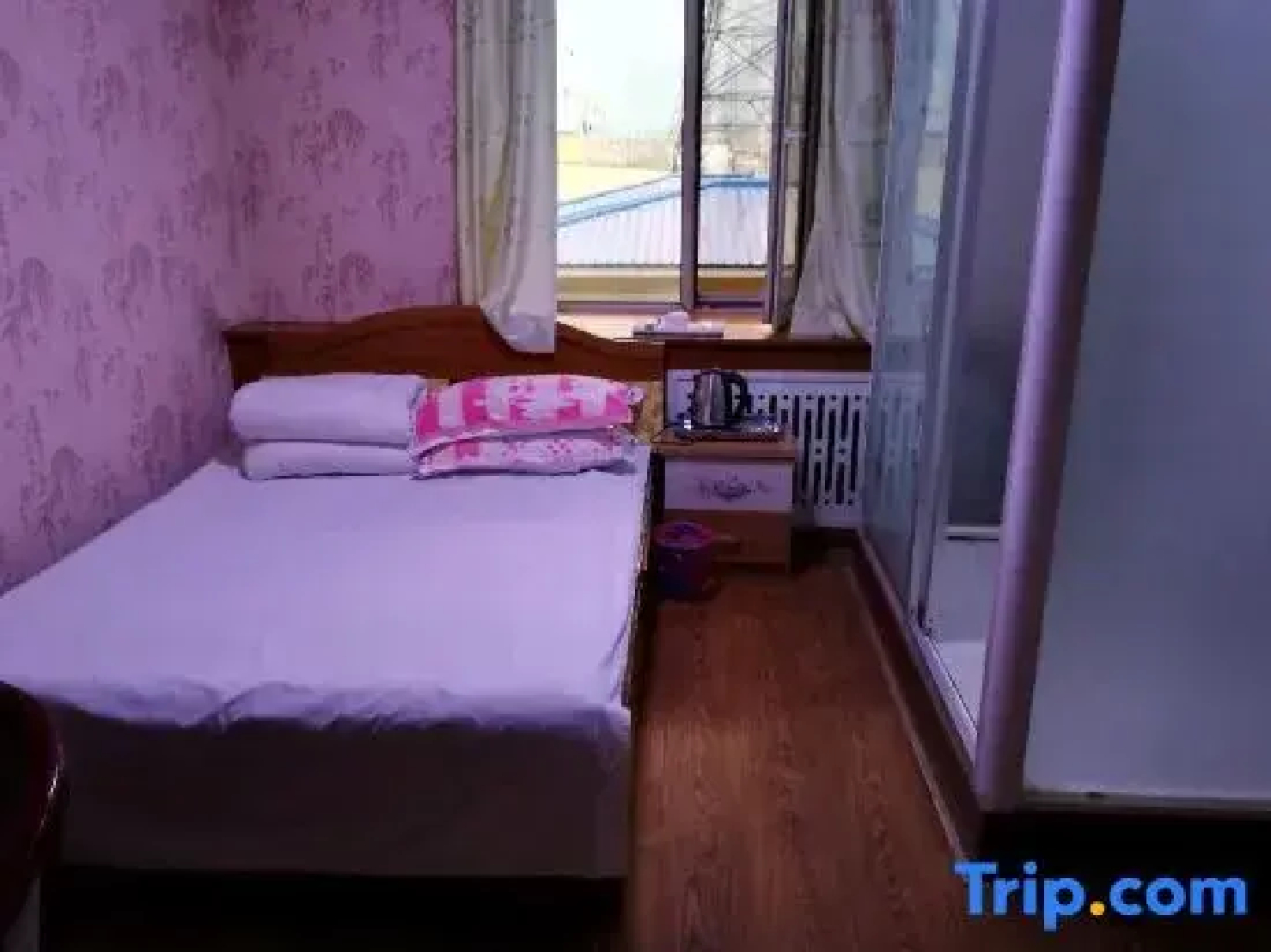 Yanji Kailai Hotel