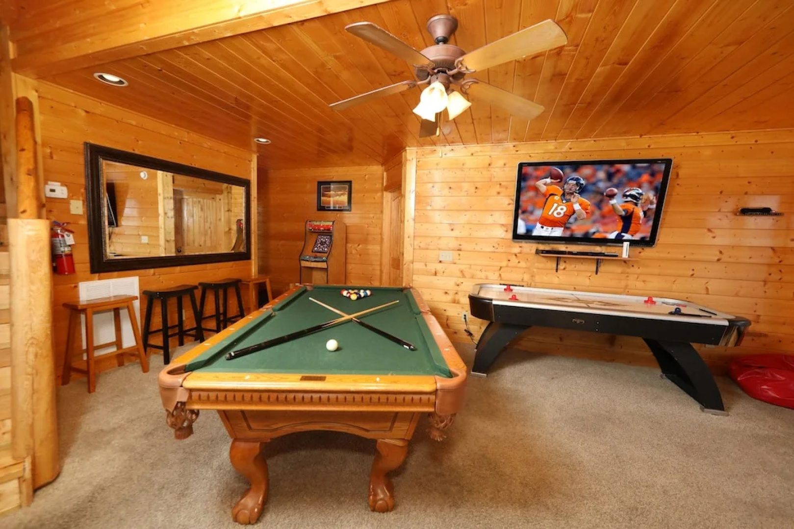 Up Up  Away - Two Bedroom Cabin
