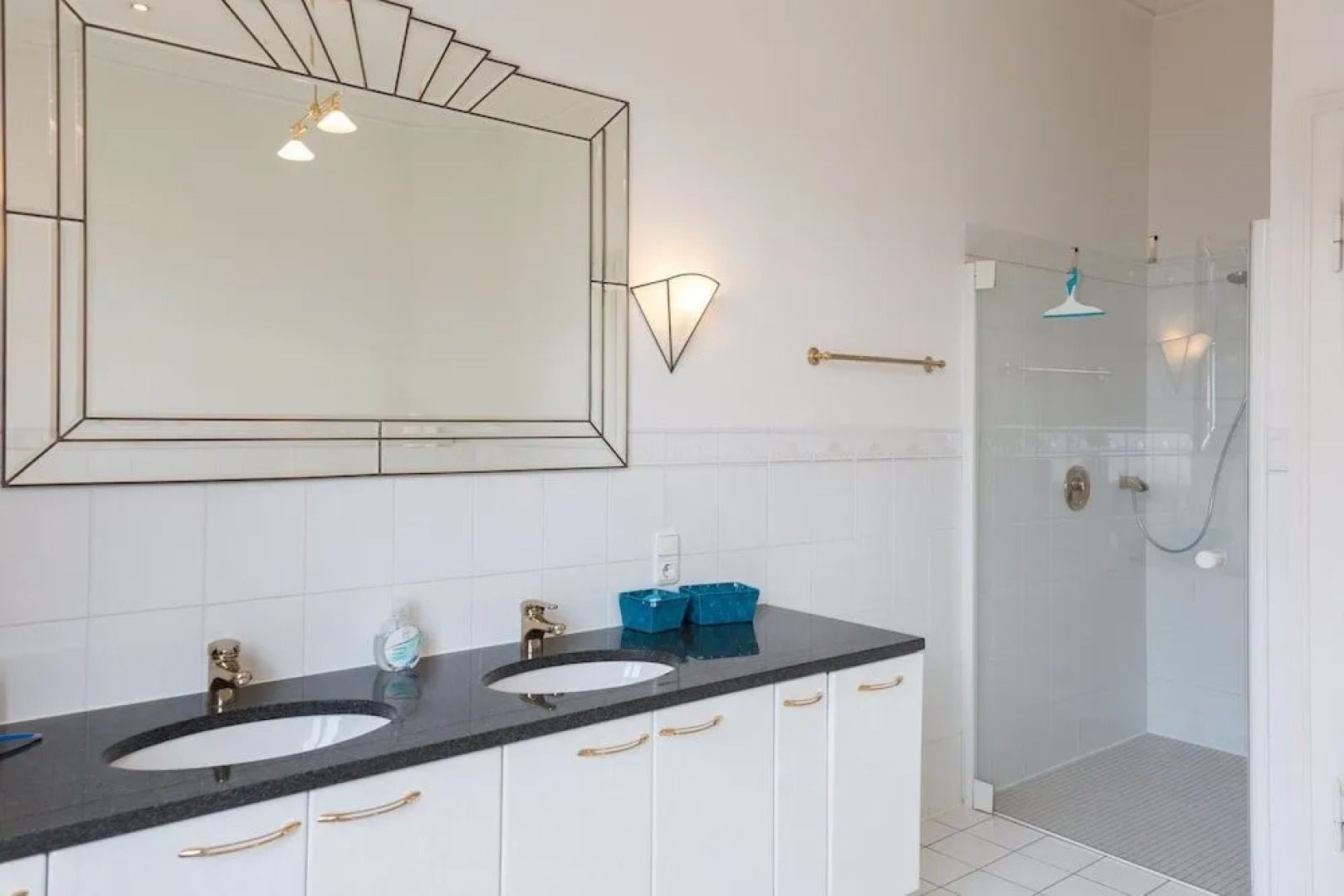 Blues & Chutney Bonn Bed & Breakfast