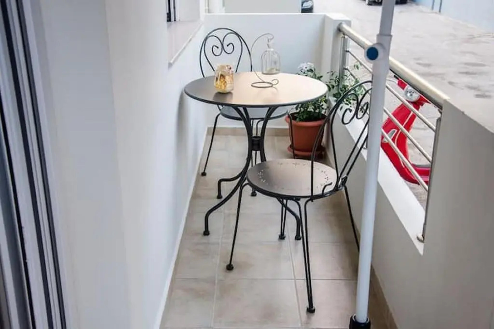 Eliora Studio & Aelia Apartment