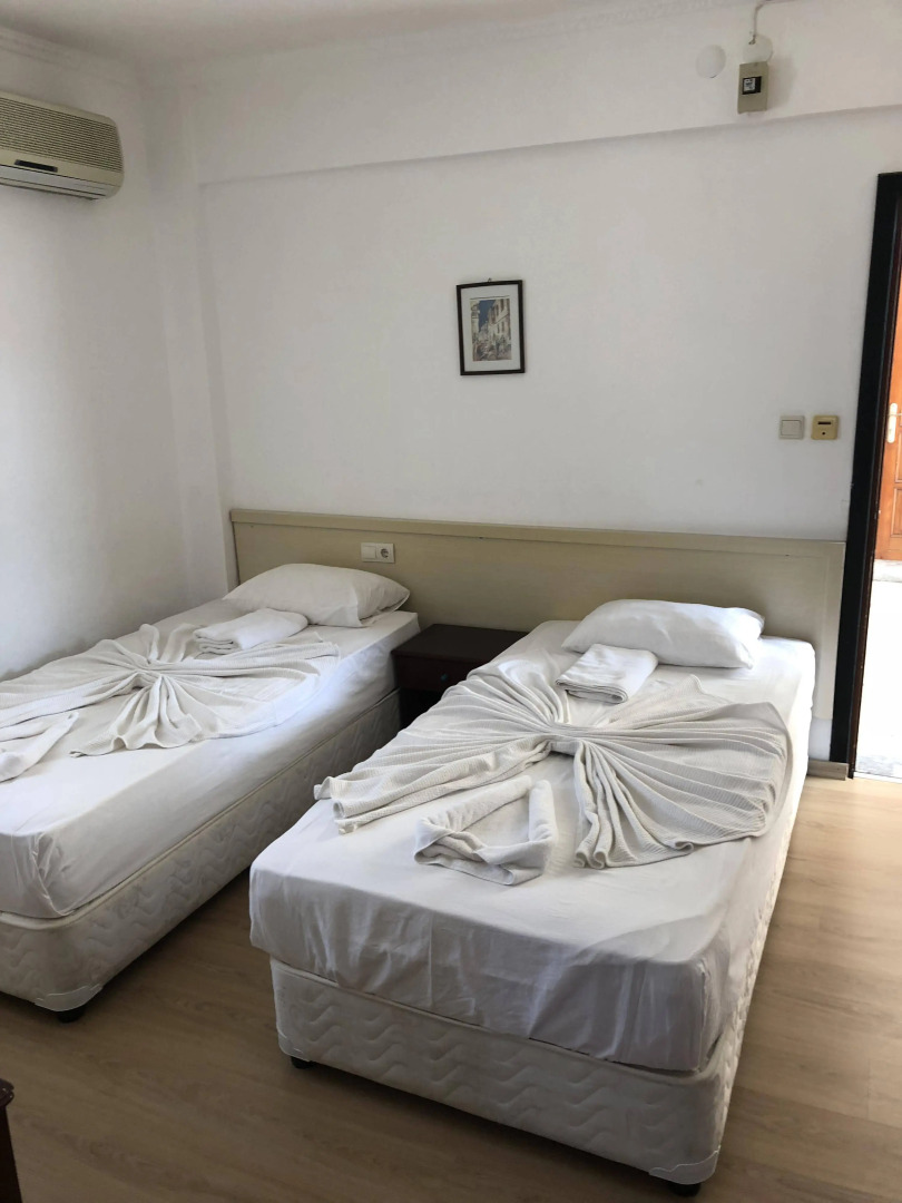 Sun and Sea Beach Hotel