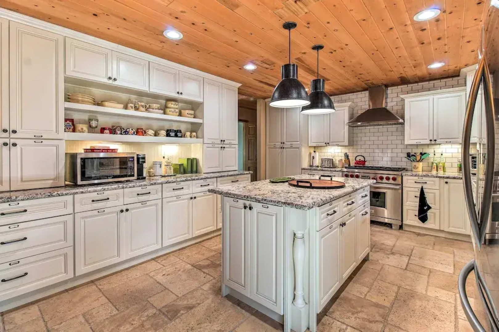 Family Game Room: Spacious Overgaard Cabin