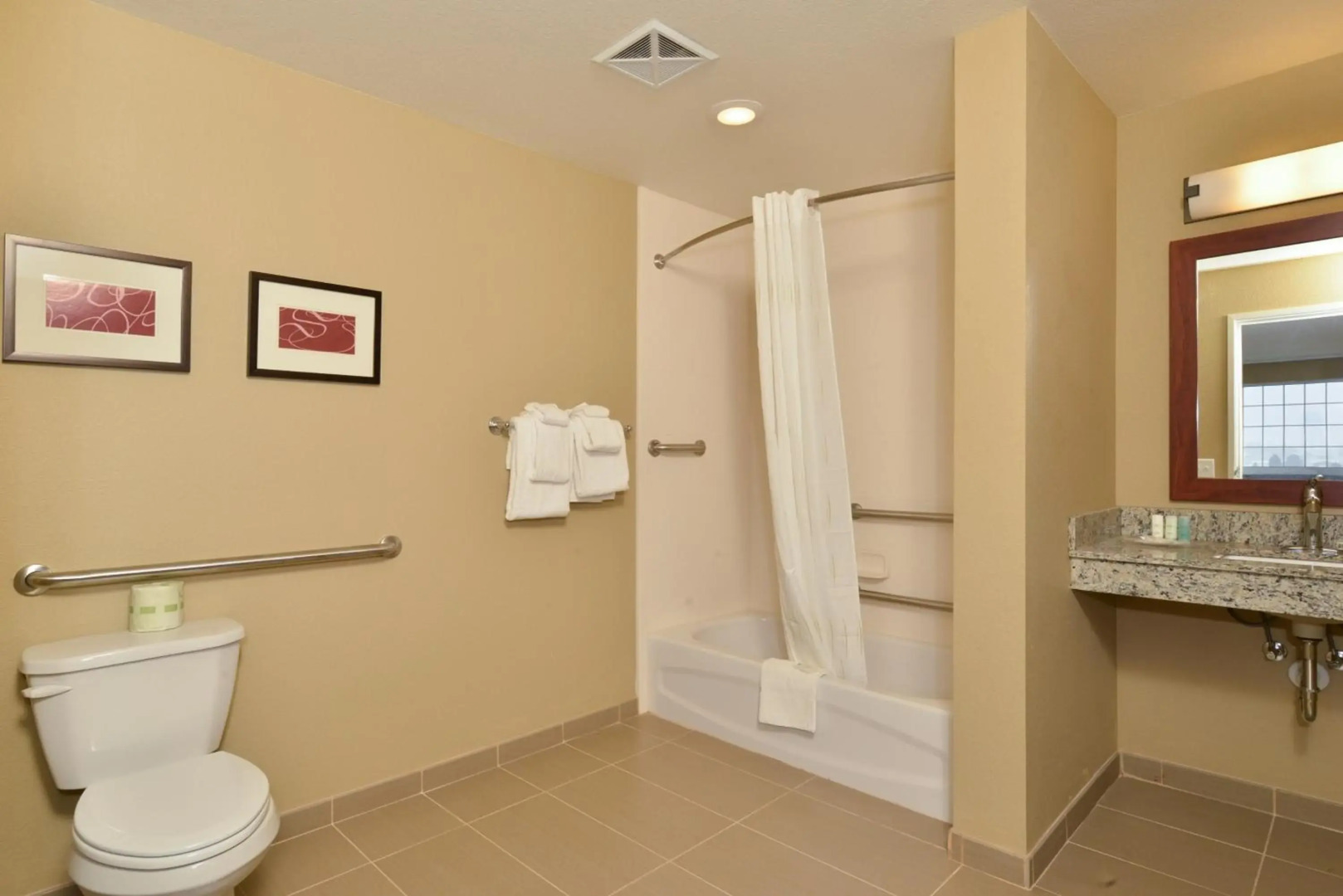 Comfort Suites Minot South