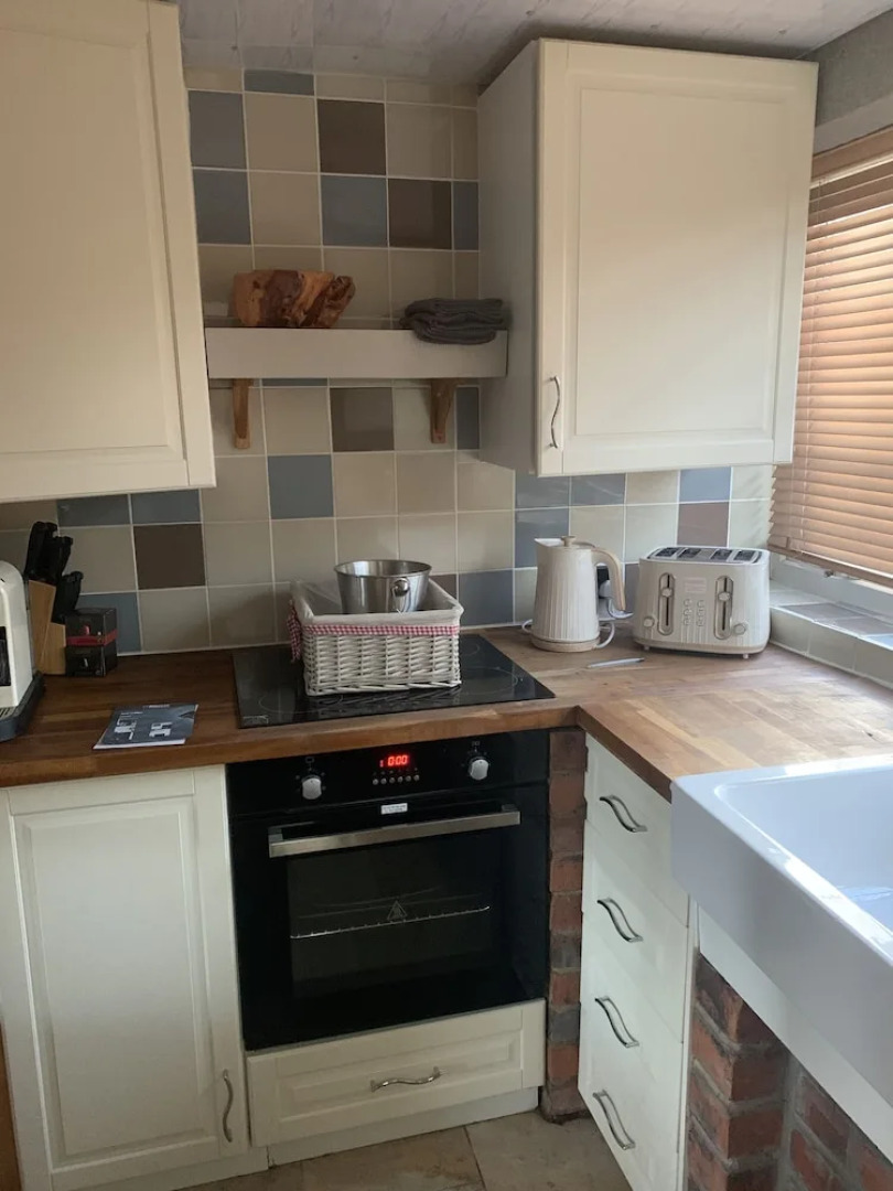 Stunning 1-bed Cottage in Halifax