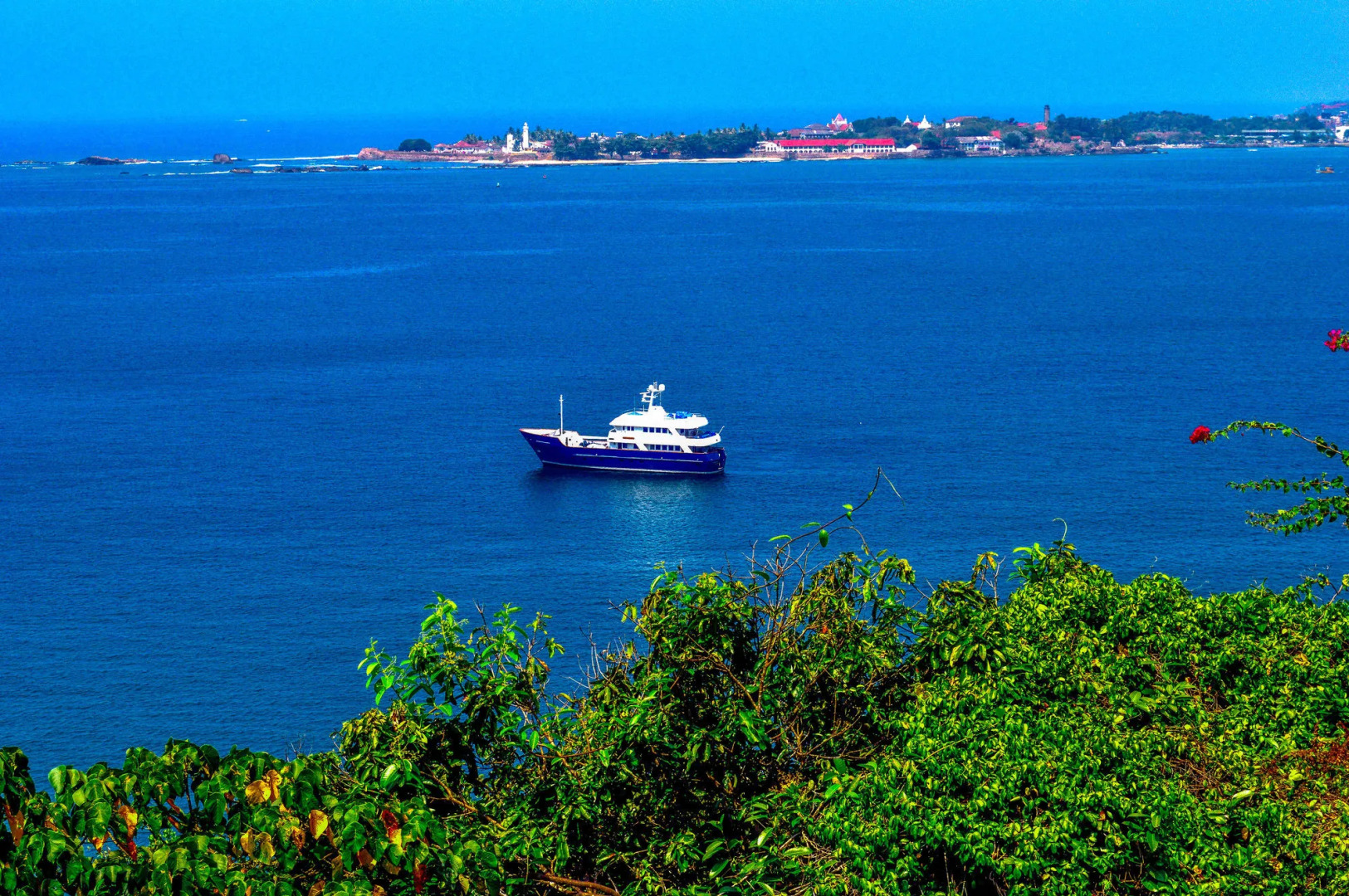 Villa Baywatch Rumassala