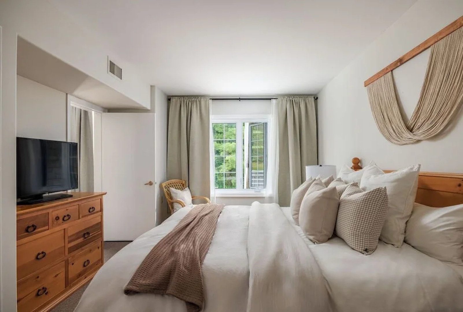 Horseshoe Valley Suites - The Sierra