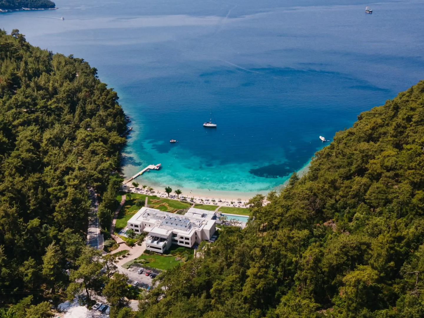Vathi Cove Luxury Resort & Spa