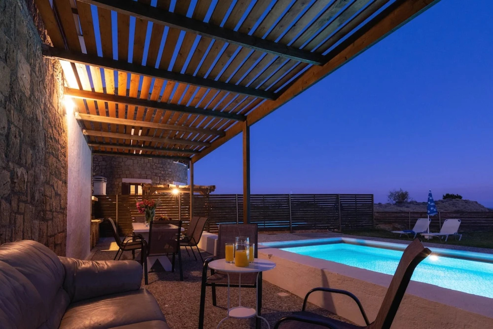 Armonia Seaside Villas