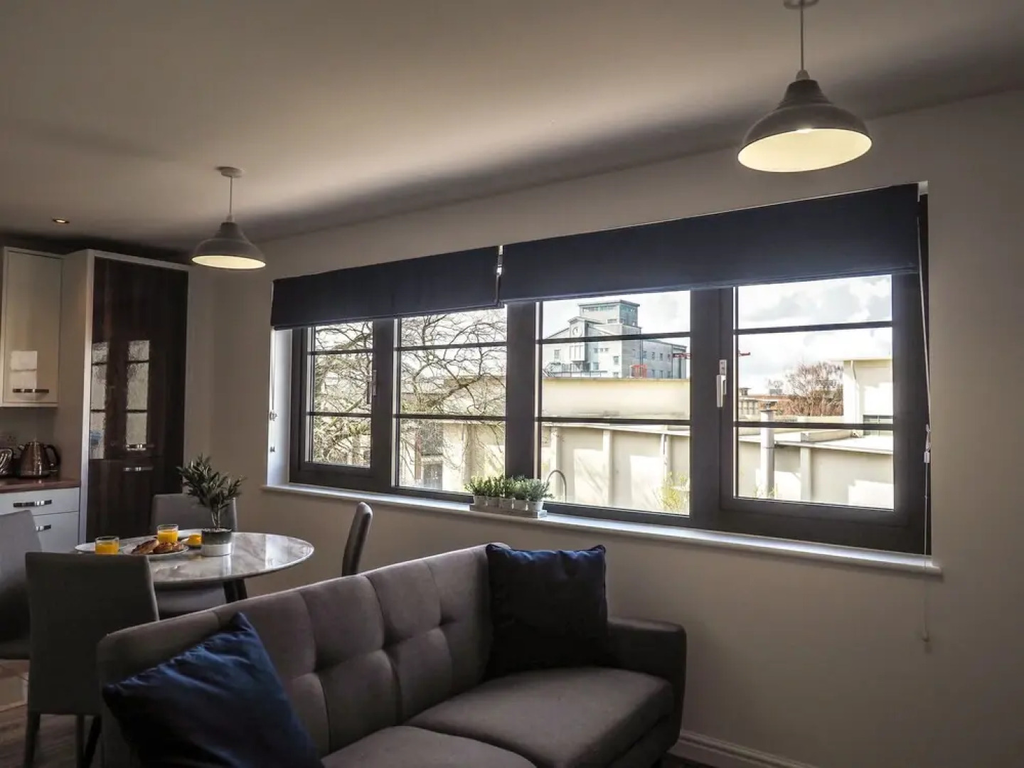 SA Today Apartments Farnborough with Fibre Wi-Fi & Netflix