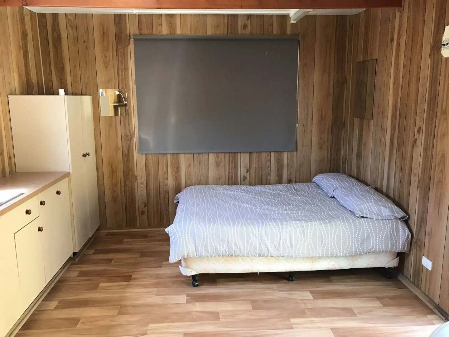 The Waterwheel Beach Cabins - Caravan Park