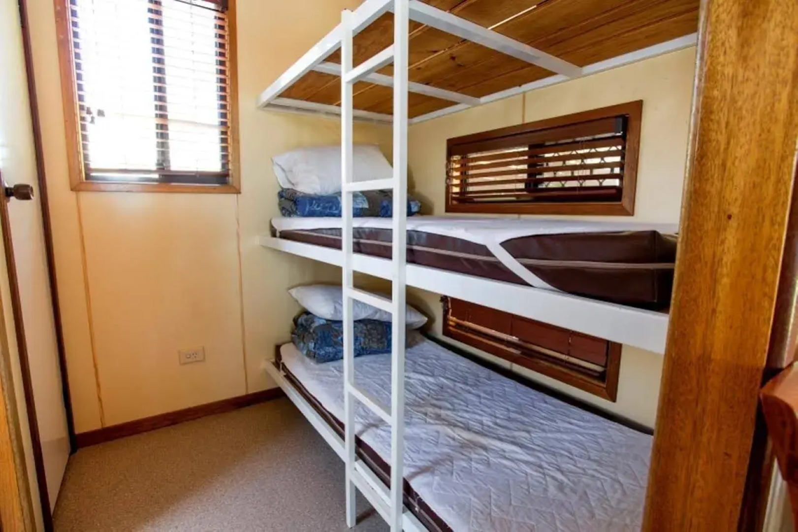 Reflections Scotts Head - Holiday Park