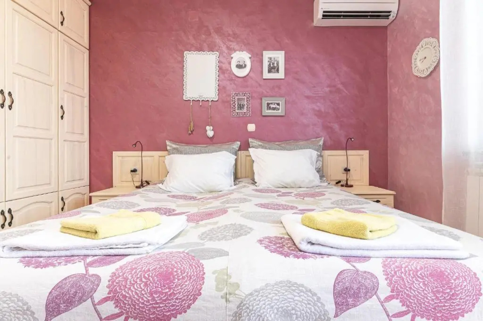 Semeen hotel i restorant Rajski zaliv