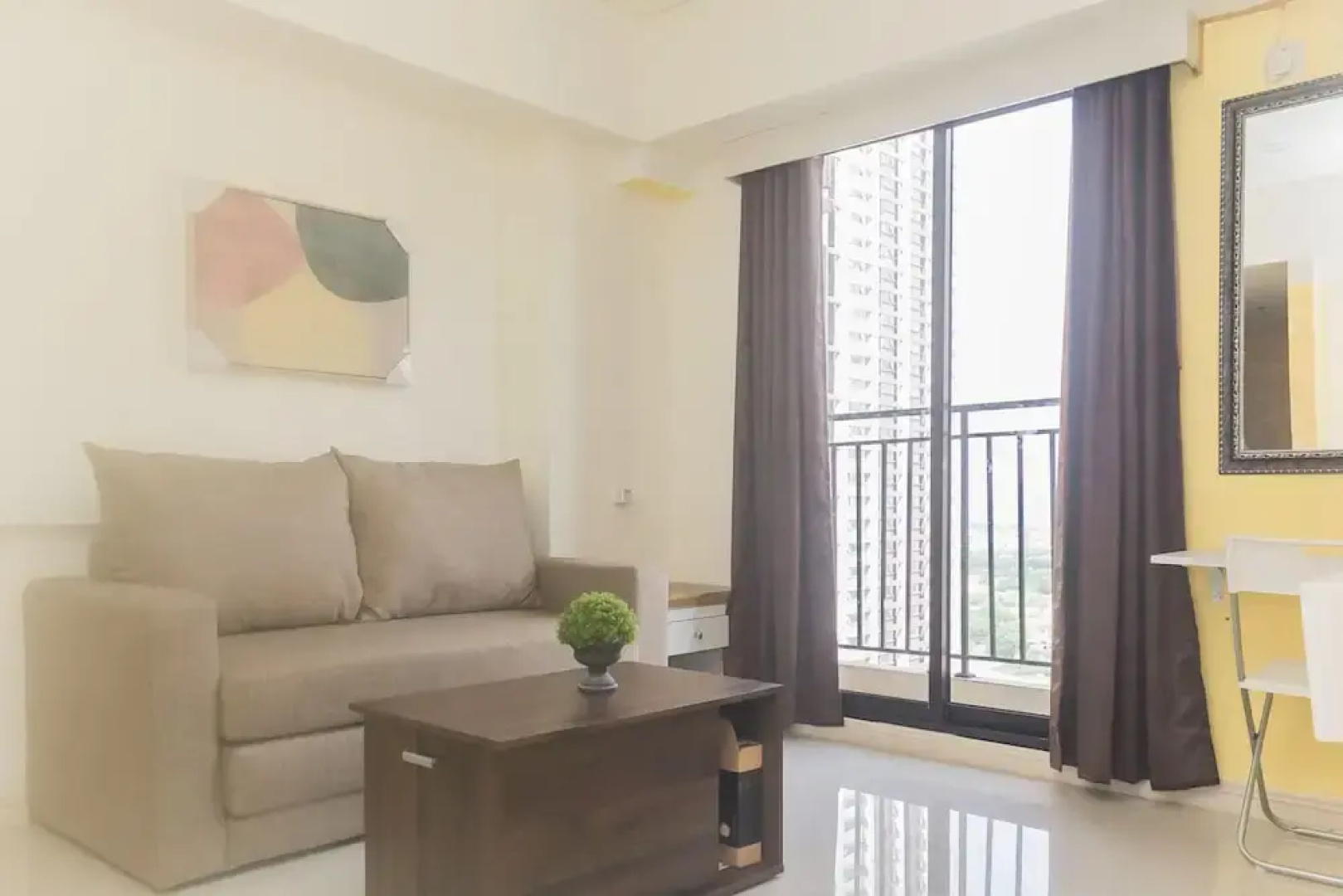 Comfort 2Br At Meikarta Apartment