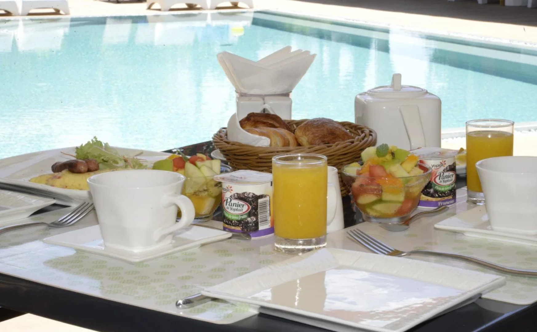 Toparadis Guest House