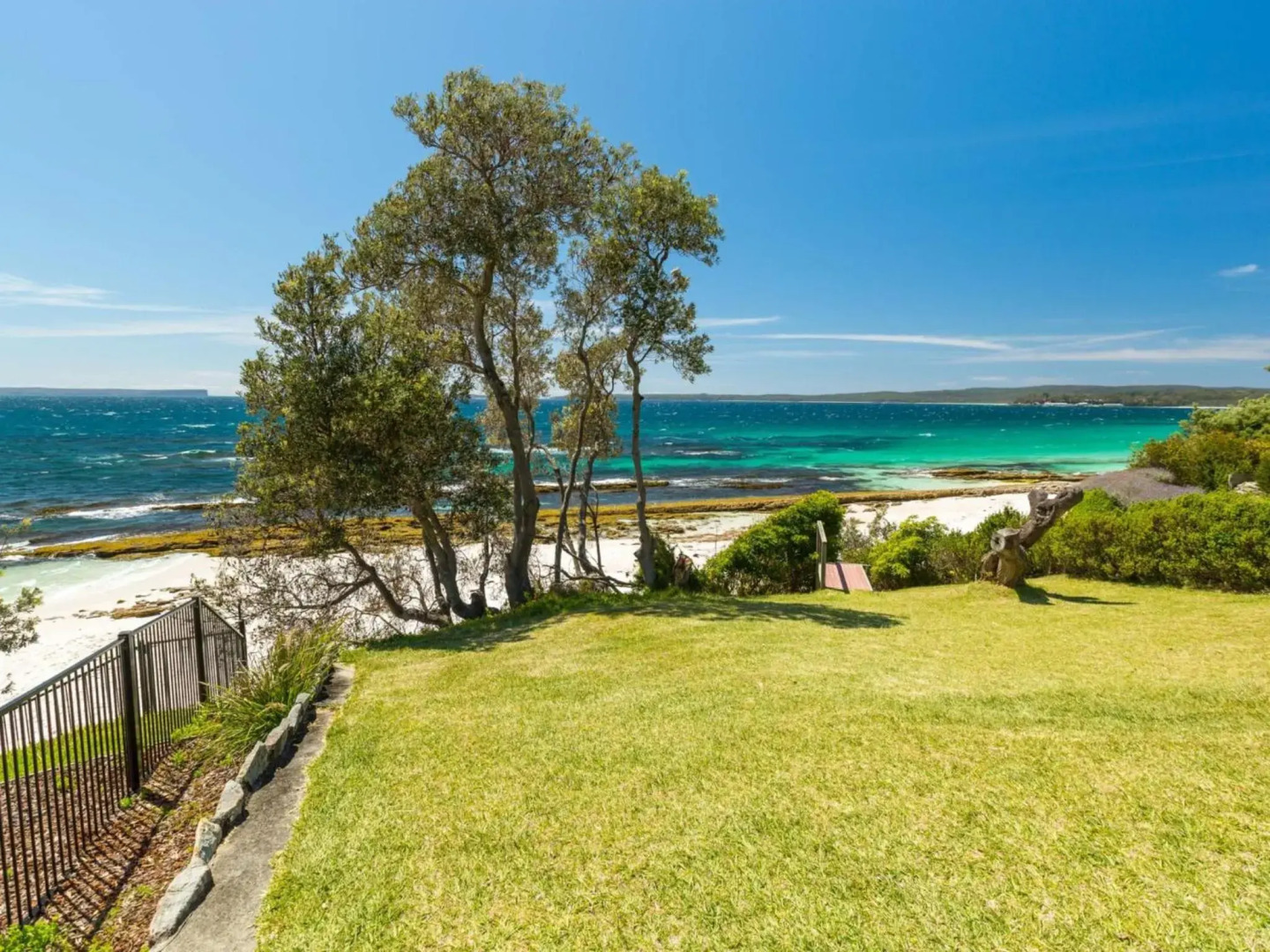 Bimbadgen at Hyams Beach 4pm Check Out Sundays