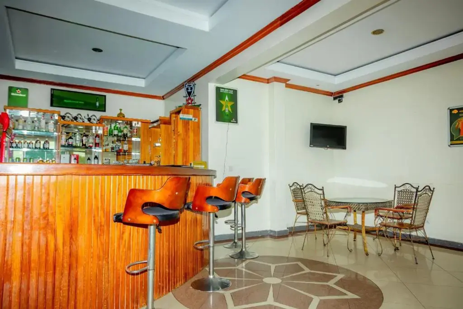 Home Inn Hotel
