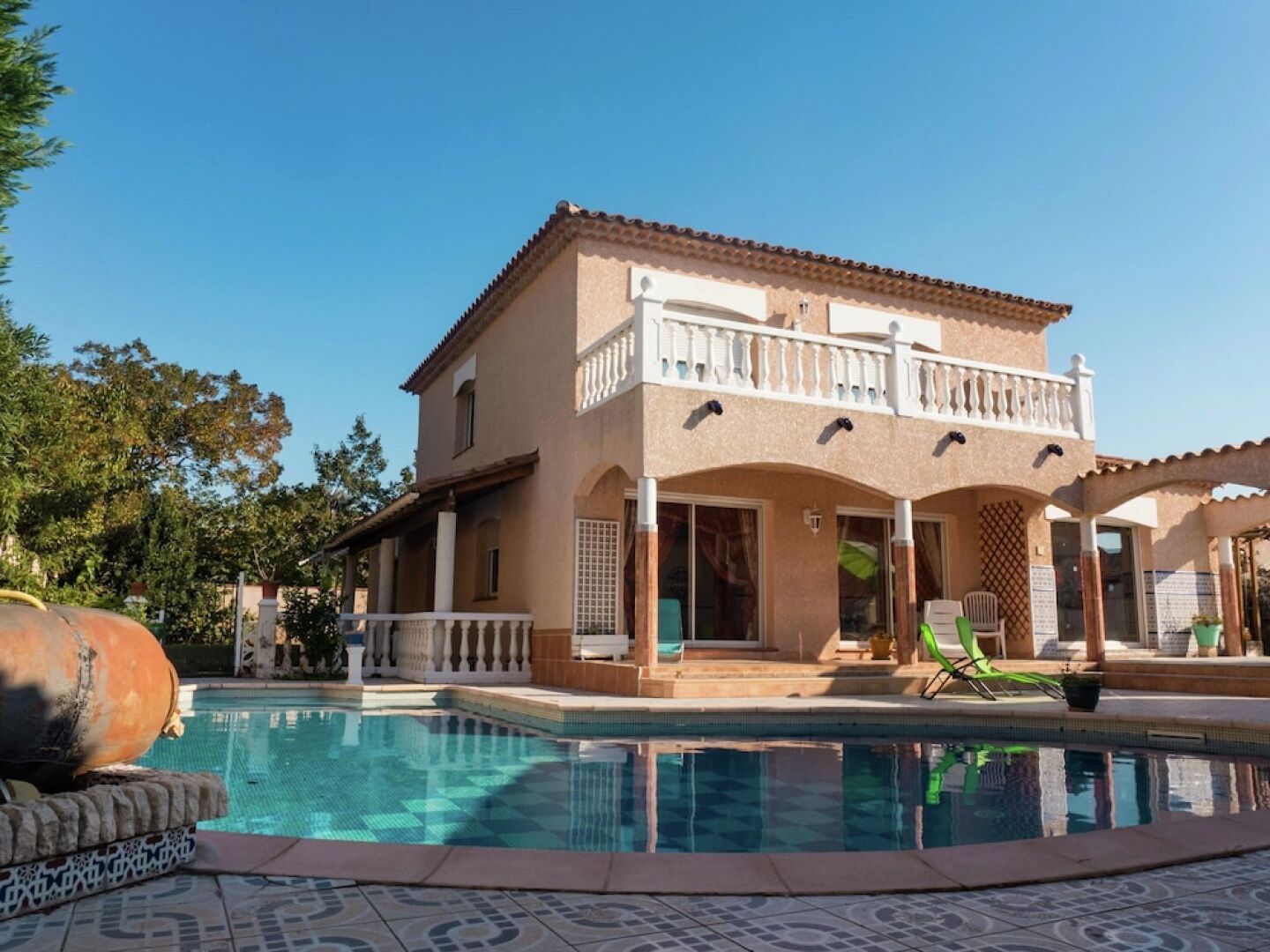 Exquisite Villa in Perpignan With Swimming Pool