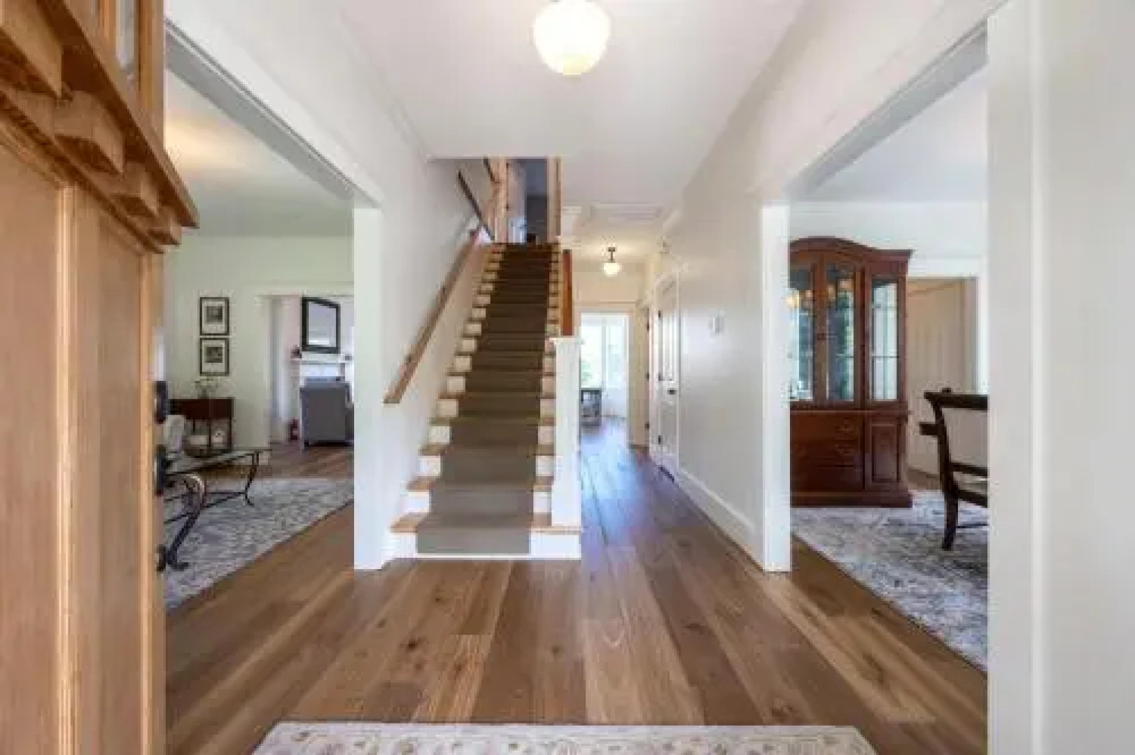 Lincoln River Mt View 4Br 3.5Ba