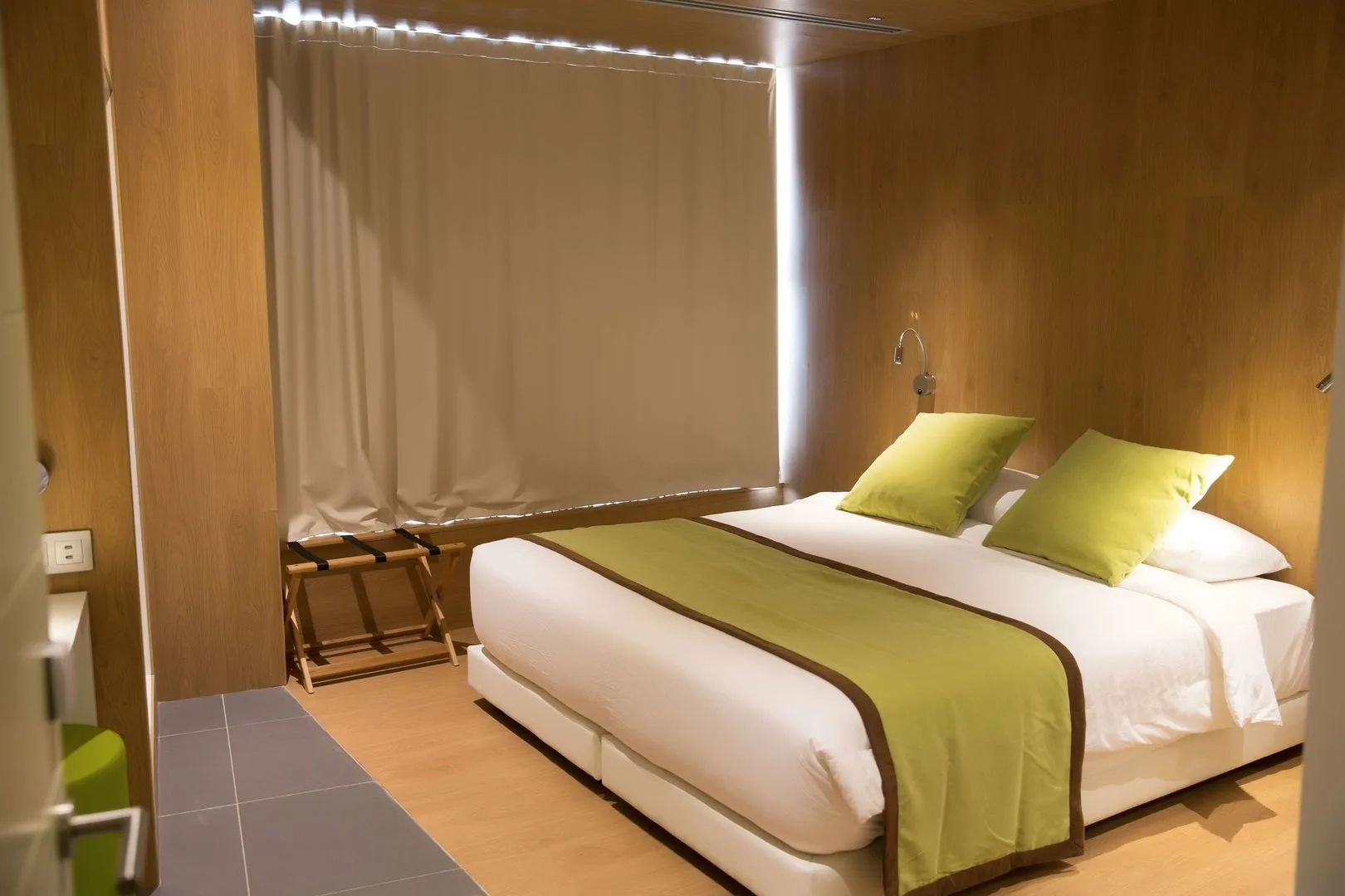 Seen Hotel Abidjan Plateau