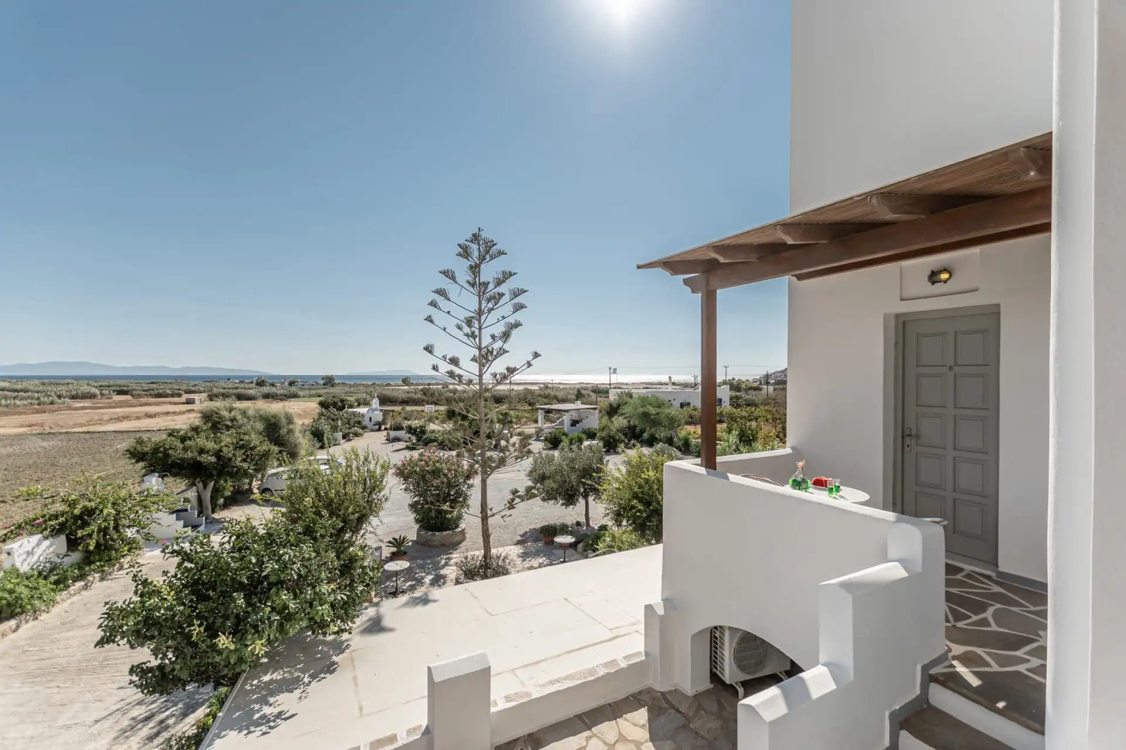 Zanneta Apartments & Suites