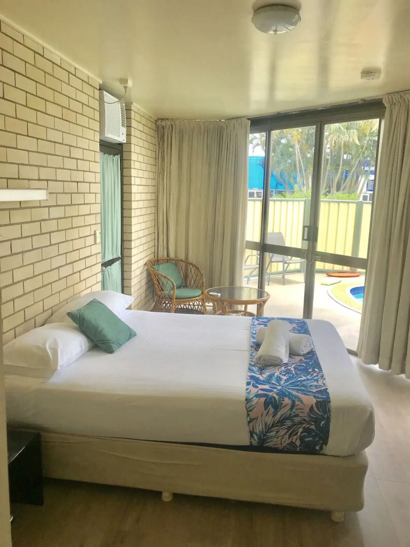 Tropical Gate Motor Inn