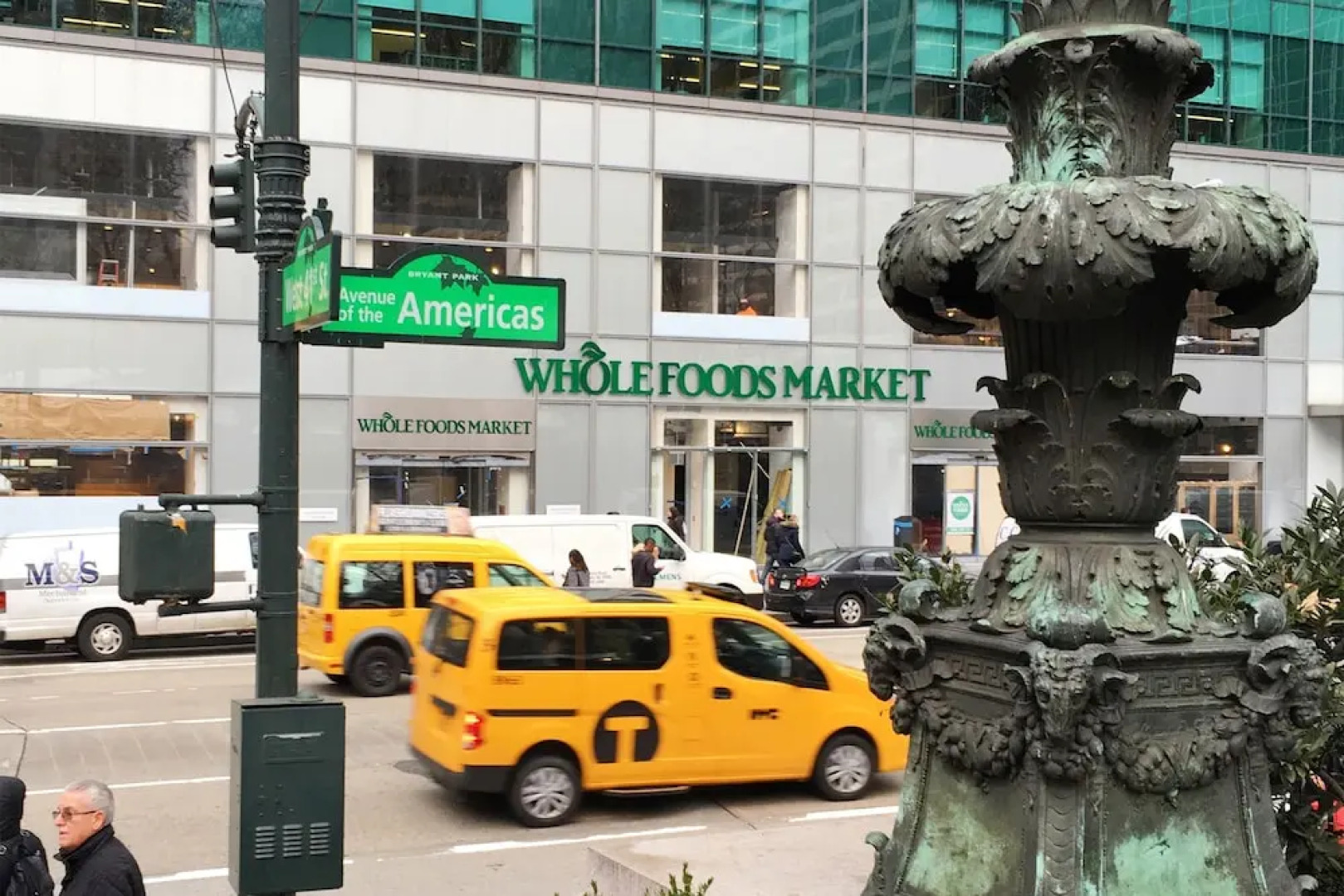 Bryant Park Studio Apartment next to Times Square