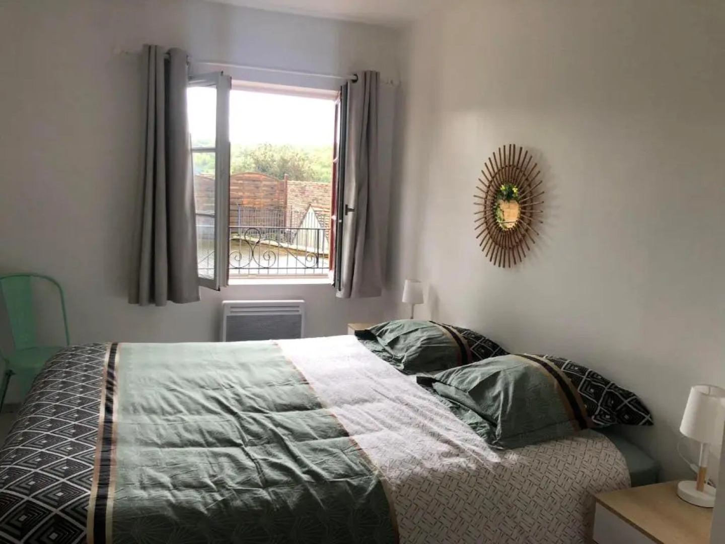 Montbard appartements au centre historique chez Delphine et Guillaume