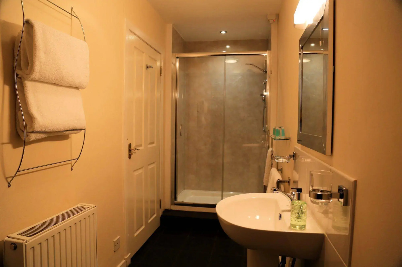 The Galley of Lorne Inn