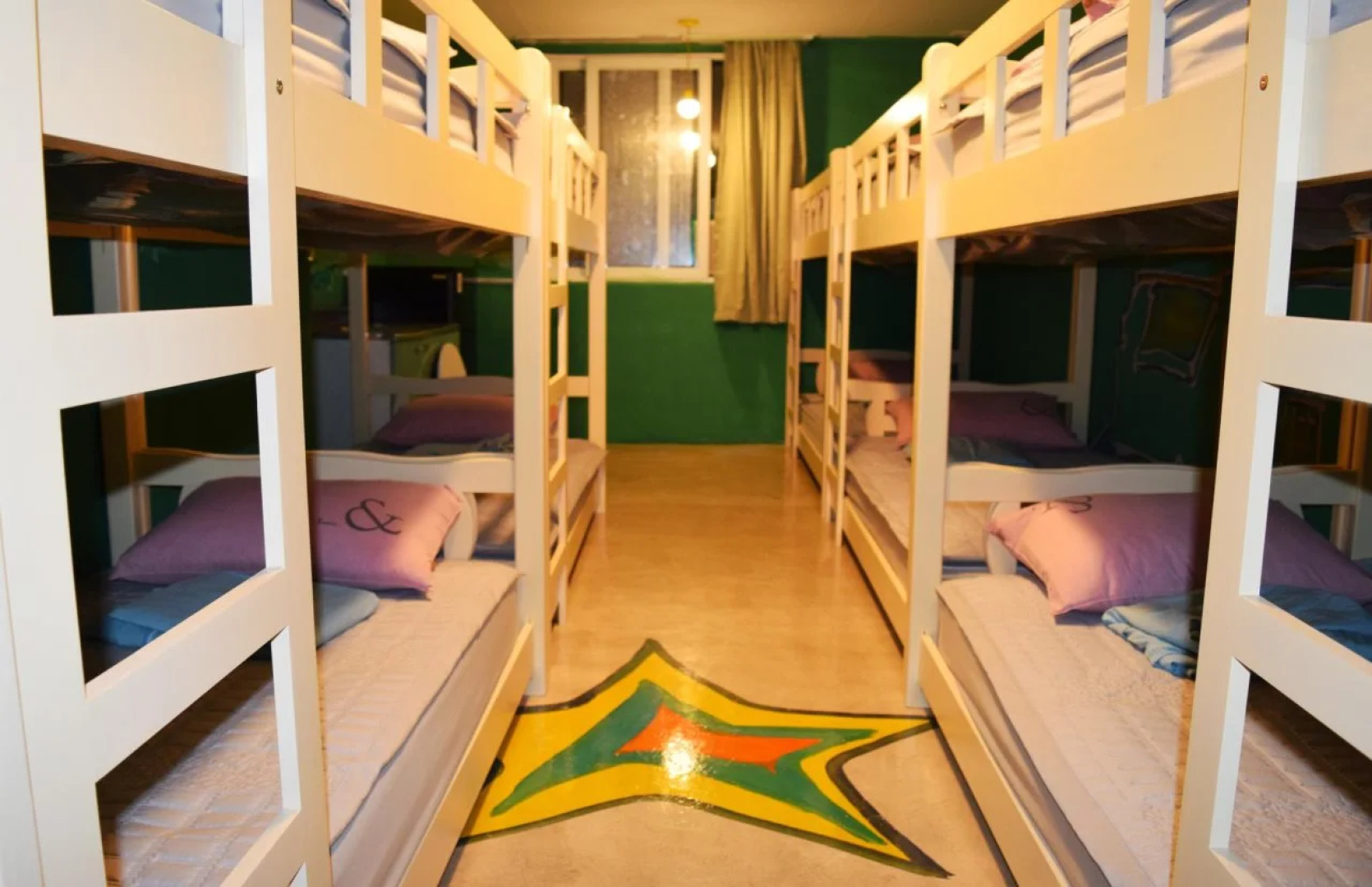 Sumsum Guest House - Hostel