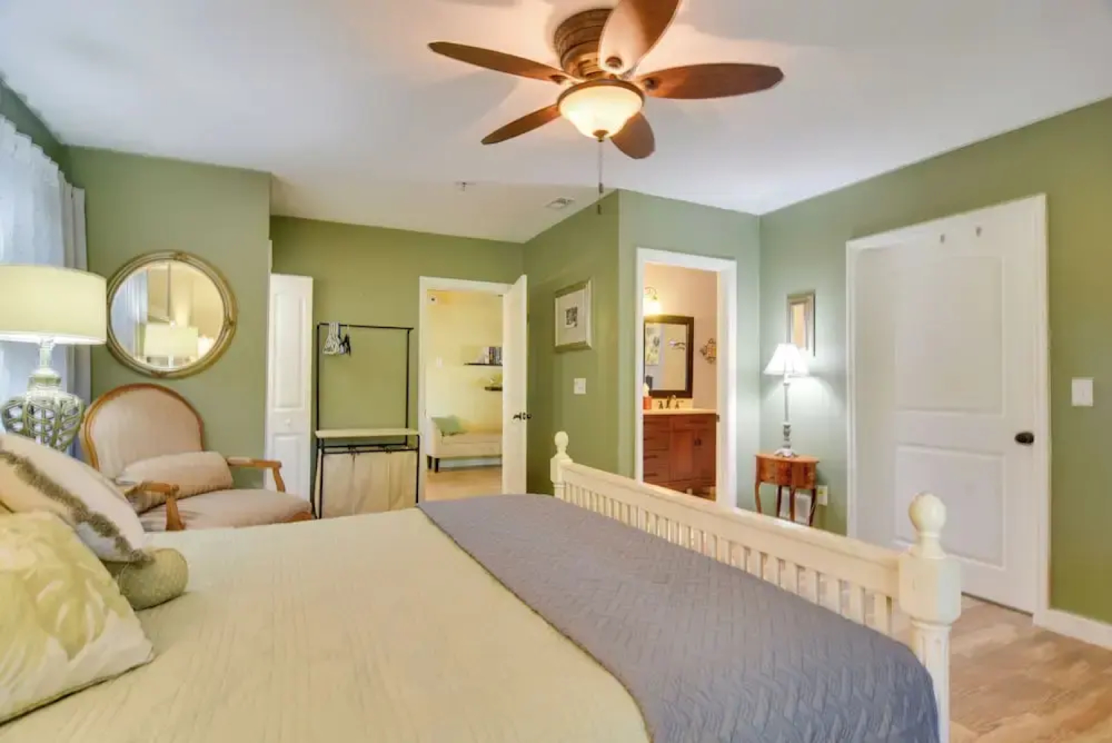 Riverfront Getaway w/ Hot Tub & Game Room!