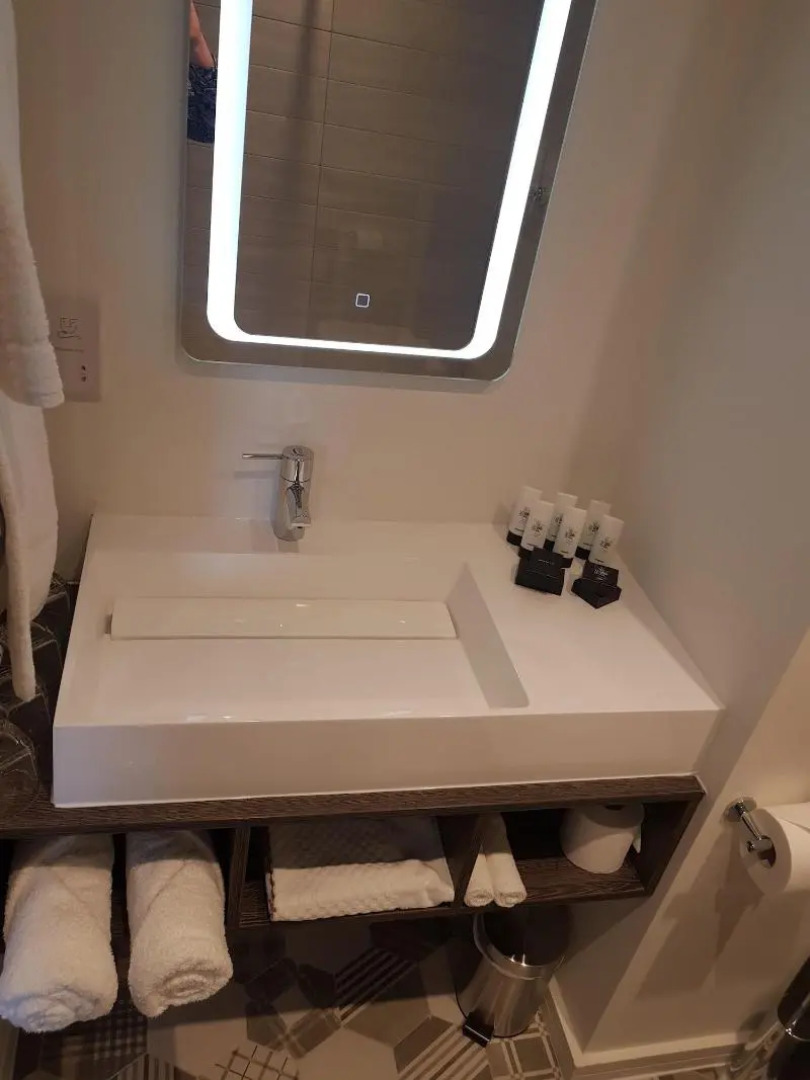 Base Accommodation Dingle