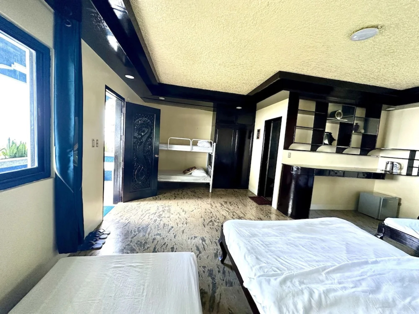 Emmalyn's Paradise Resort