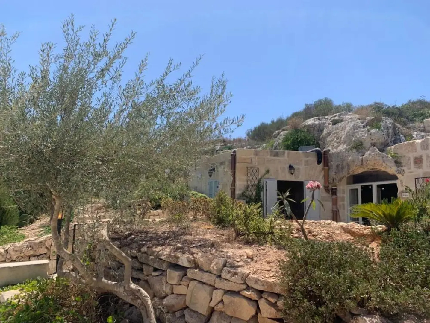 Pleasant Stone House & Jacuzzi St Martin