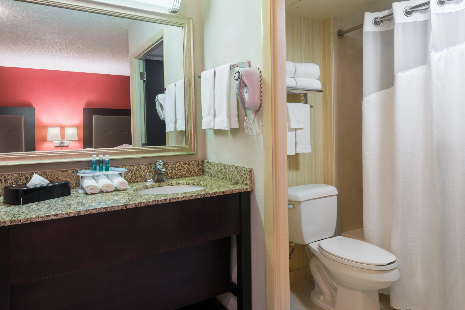 Holiday Inn Express & Suites Kendall East Miami by IHG