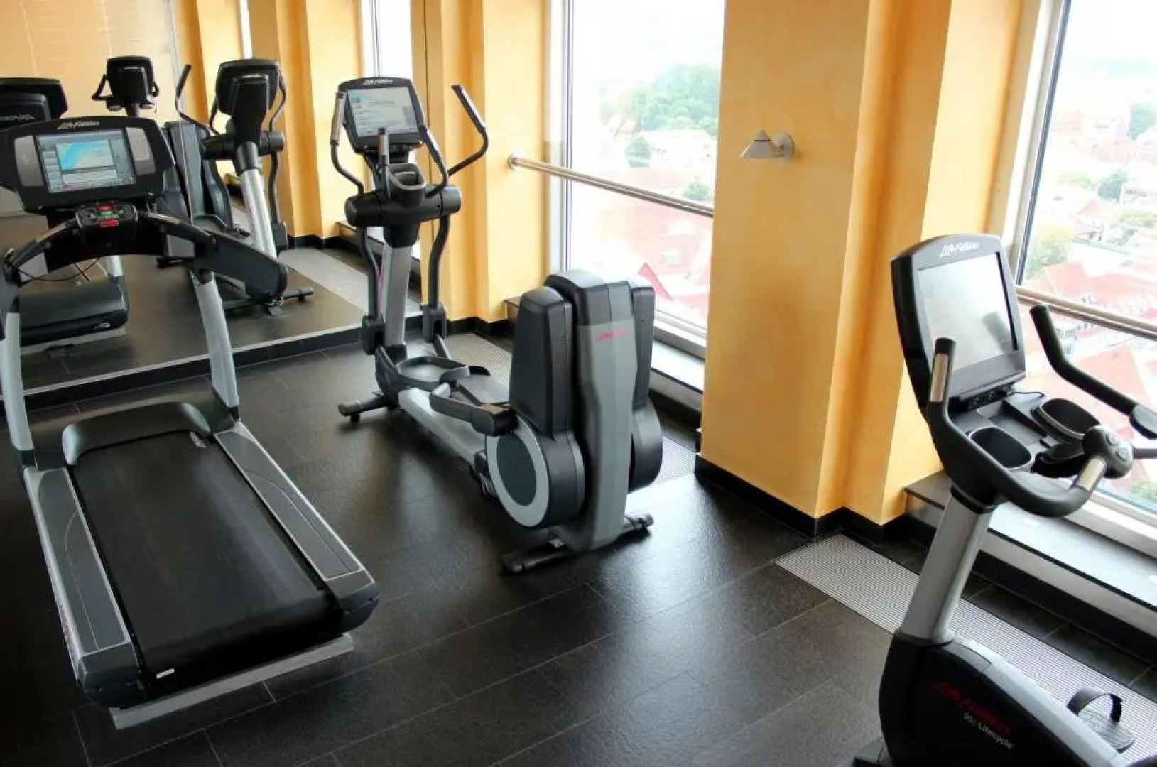 Отель NYX Erfurt by Leonardo Hotels