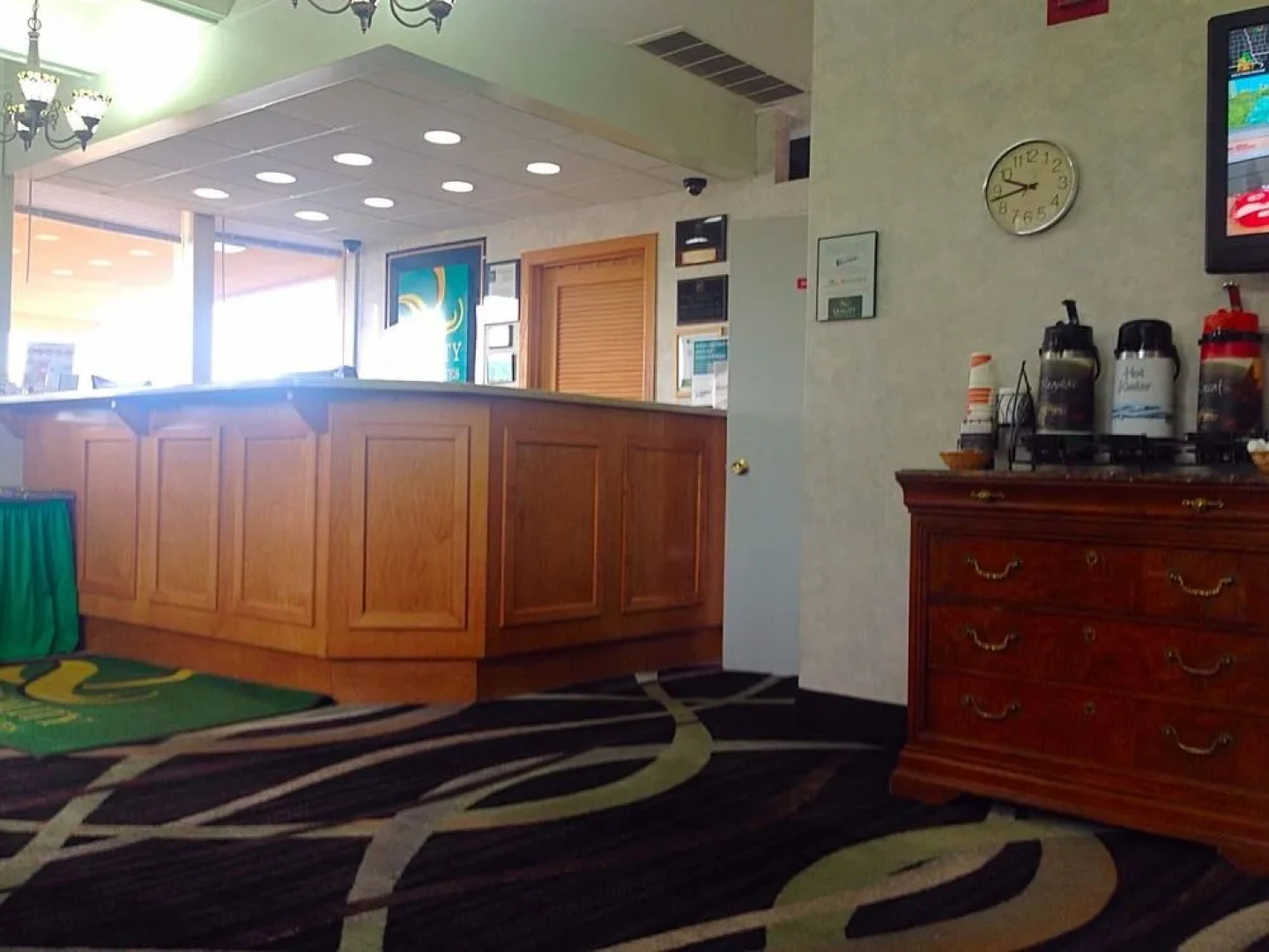 Quality Inn & Suites Metro