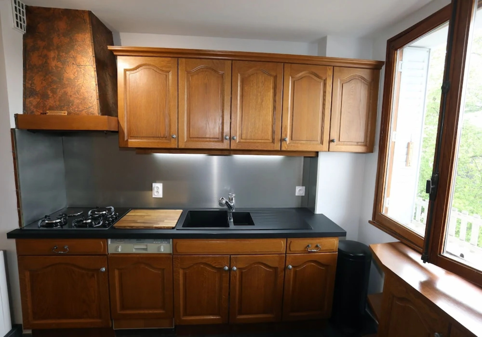 Le Grand Large in Annecy- lake view