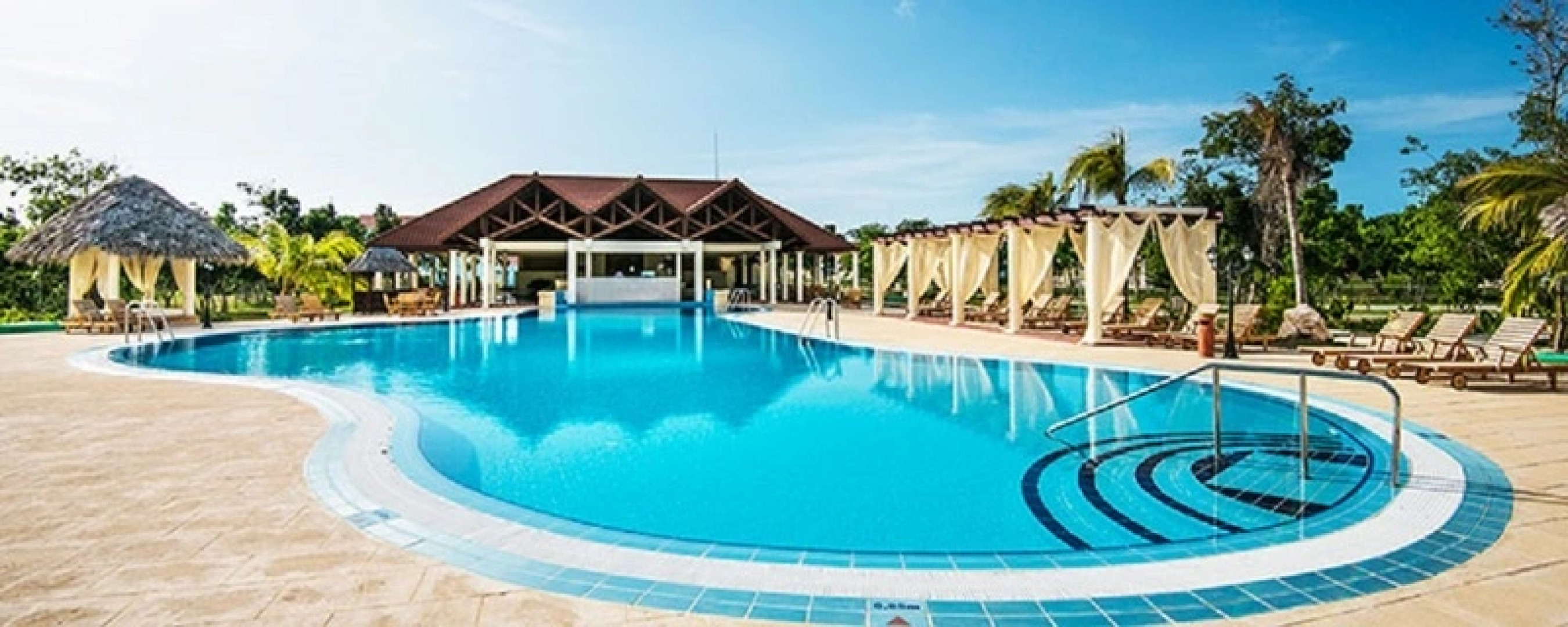 Premium Service Playa Pesquero