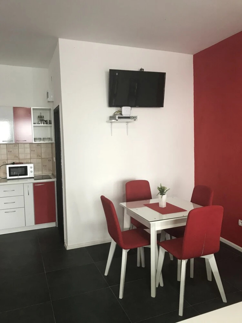 Apartments Red Beach