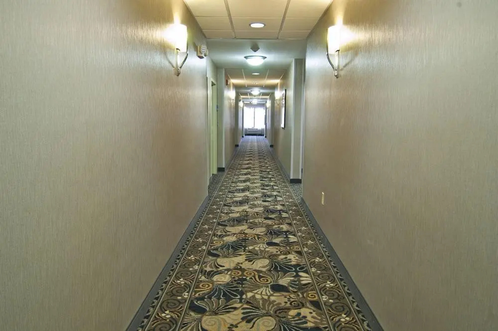 Holiday Inn Express Hotel & Suites Jackson / Pearl International Airport